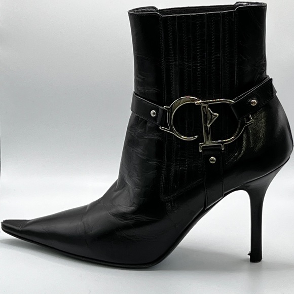 Dior Shoes - Christian Dior